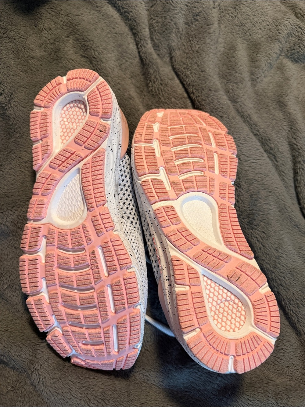 Under Armour White and Black Mesh Running Shoes with Coral Accents - Picture 6 of 6